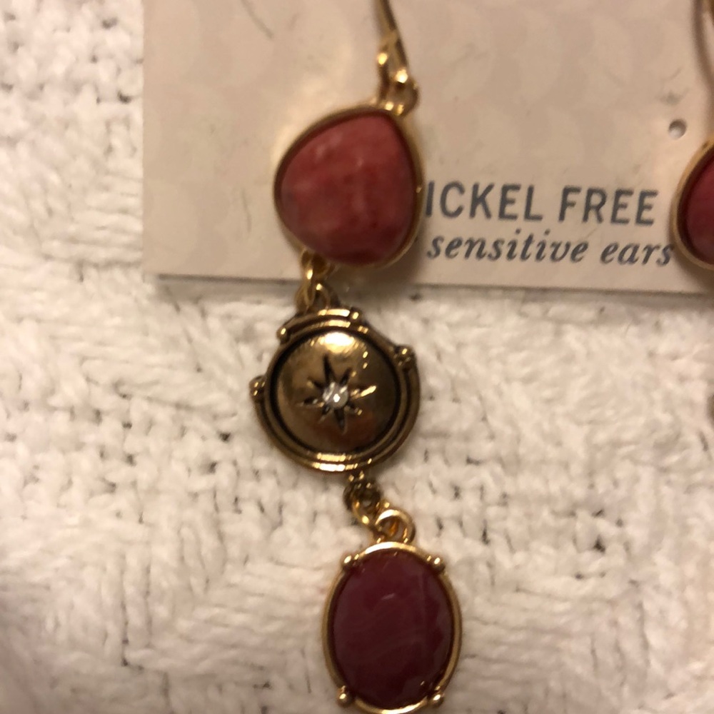 🌟Earrings 🌟 - Picture 2 of 2